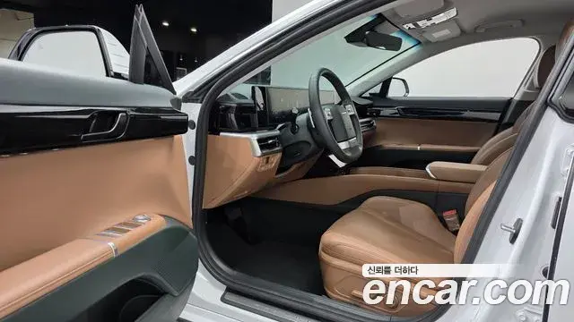 Hyundai Grandeur 2023 — Фото 10/20