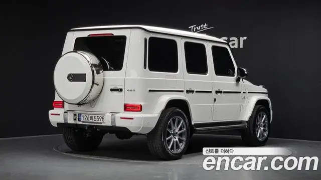 Mercedes-Benz G-Class 2020 — Photo 13/36