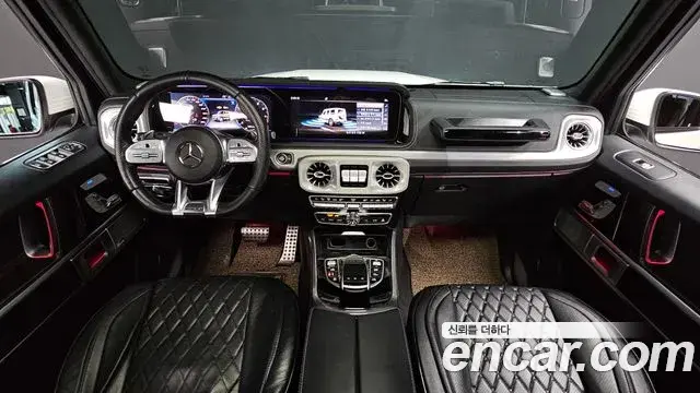 Mercedes-Benz G-Class 2020 — Photo 25/36