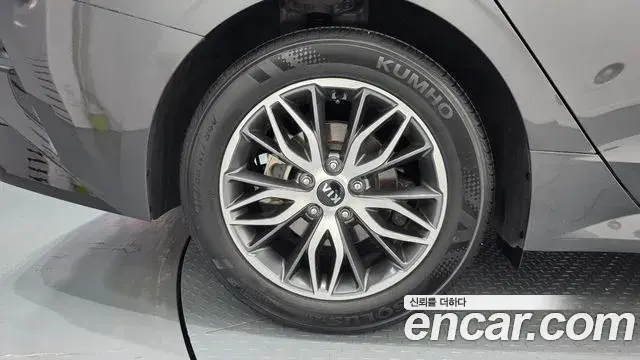 Kia K5 2021 — Photo 5/20