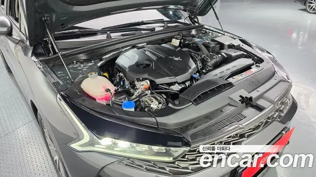 Kia K5 2021 — Photo 6/20