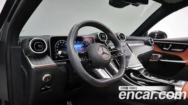 Mercedes-Benz GLC-Class 2024 — Photo 15/20