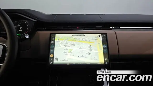 Land Rover Range Rover Sport 2025 — Photo 15/20
