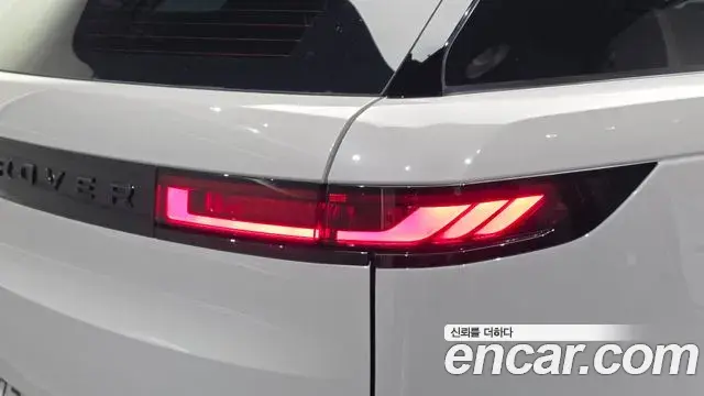 Land Rover Range Rover Sport 2025 — Photo 10/20