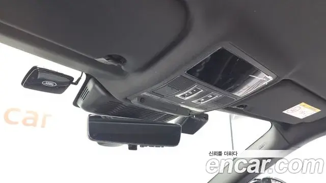 Land Rover Range Rover Evoque 2026 — Şəkil 29/33