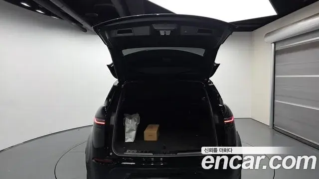 Land Rover Range Rover Evoque 2026 — Şəkil 11/33