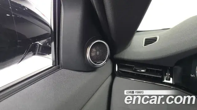 Land Rover Range Rover Evoque 2026 — Şəkil 14/33