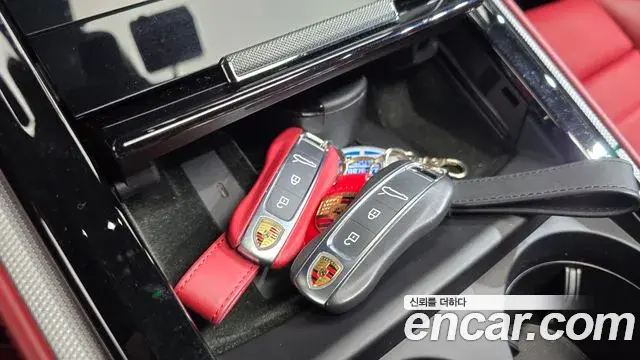 Porsche Panamera 2024 — ფოტო 20/20