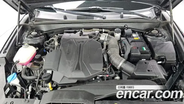 Kia K8 2022 — Photo 6/20