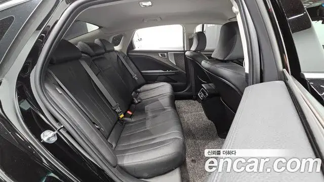 Kia K8 2022 — Photo 11/20