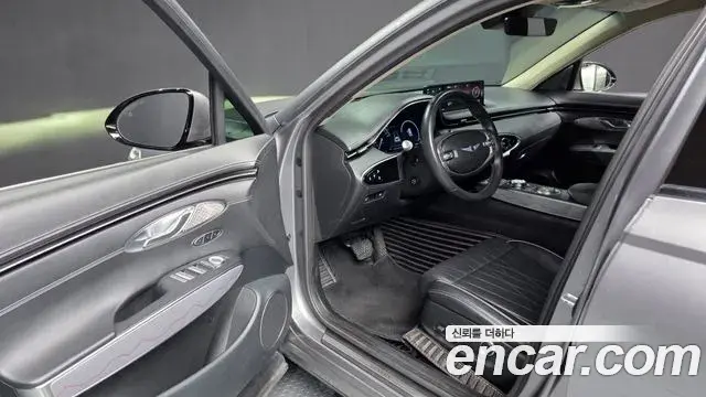 Genesis GV70 2021 — Photo 10/20