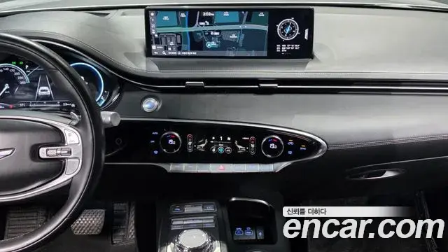 Genesis GV70 2021 — Photo 14/20