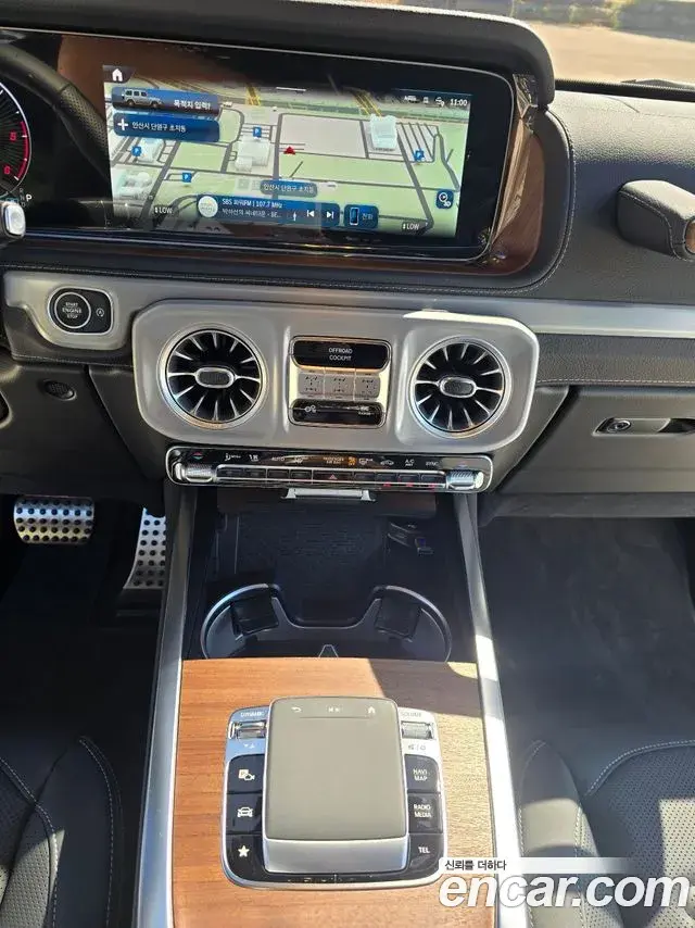 Mercedes-Benz G-Class 2026 — ფოტო 2/20