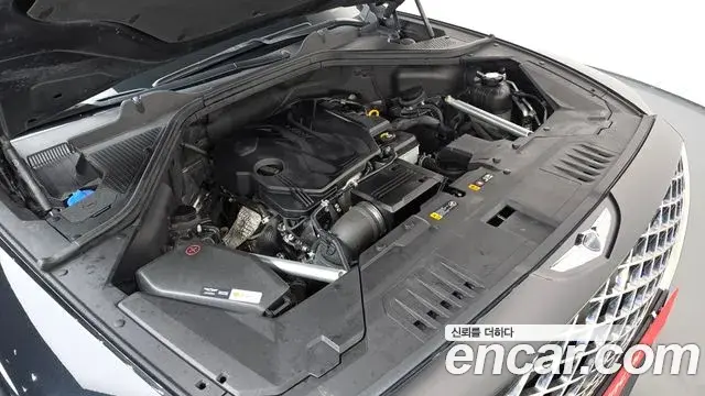 Genesis GV80 2020 — Photo 6/20