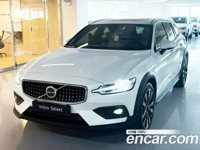 Volvo V60 Cross Country 2026 — ფოტო 3/20