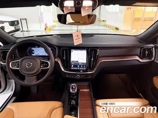 Volvo V60 Cross Country 2026 — ფოტო 14/20