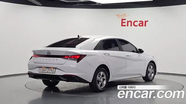 Hyundai Avante 2020 — Фото 2/20