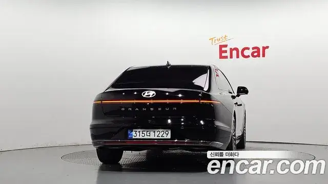 Hyundai Grandeur 2023 — Фото 4/20