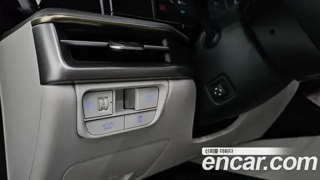 Hyundai Grandeur 2023 — Фото 19/20