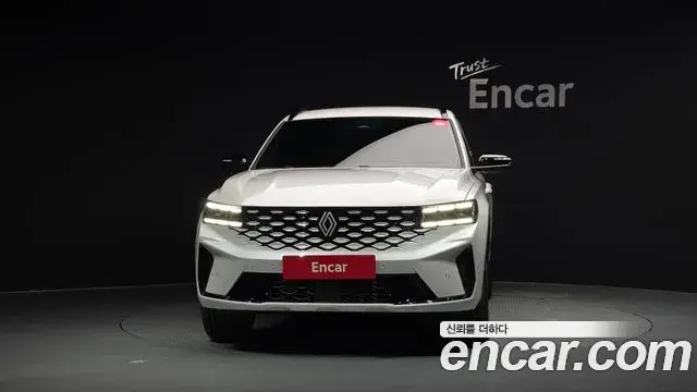 Renault Samsung Grand Koleos 2025 — Photo 19/37
