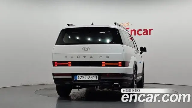 Hyundai Santa Fe 2025 — Photo 4/20