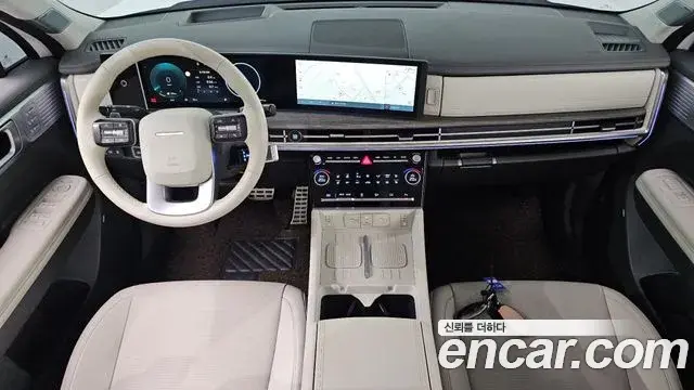 Hyundai Santa Fe 2025 — Photo 7/20