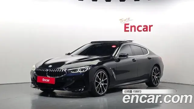 BMW 8 Series 2021 — Şəkil 1/20