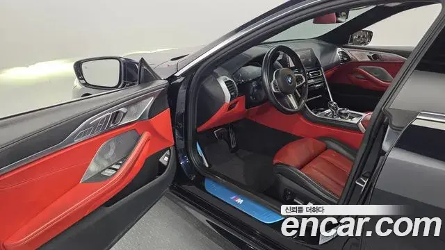 BMW 8 Series 2021 — Şəkil 10/20