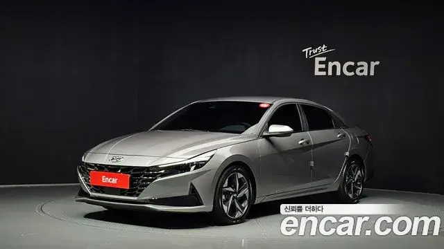 Hyundai Avante 2022 — Фото 1/20