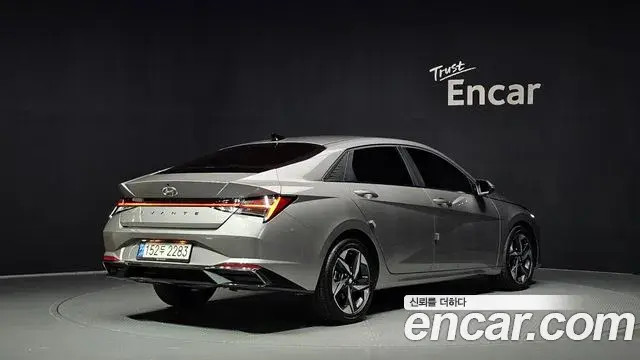 Hyundai Avante 2022 — Фото 2/20
