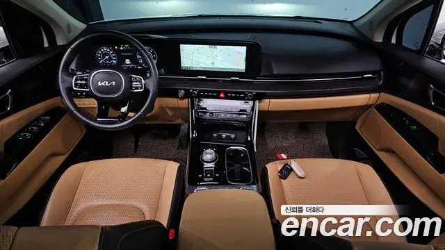 Kia Carnival 2023 — Фото 7/20