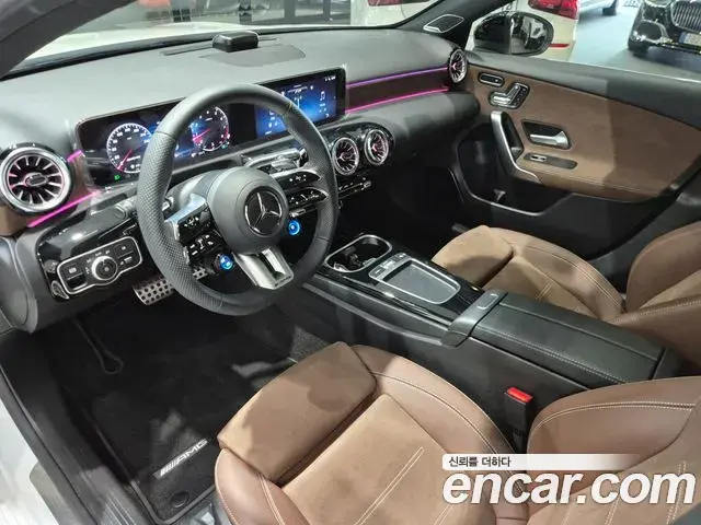 Mercedes-Benz A-Class 2026 — Photo 17/20