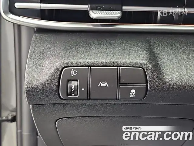 Hyundai Avante 2022 — Фото 18/19
