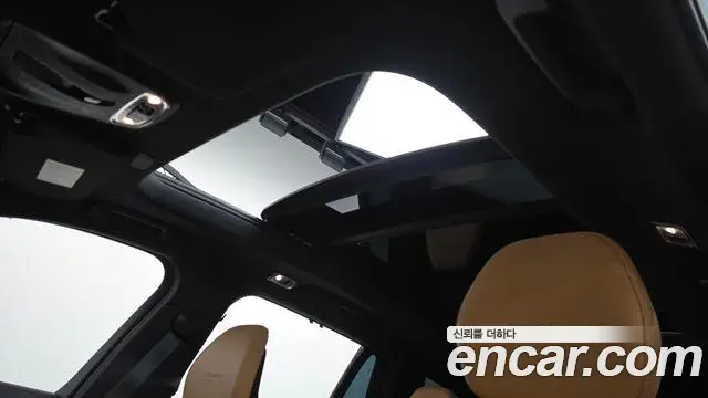 Volvo XC90 2020 — Photo 15/20