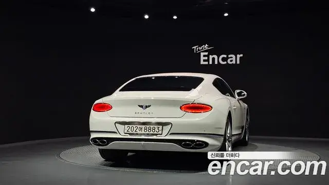 Bentley Continental GT 2023 — Şəkil 17/37