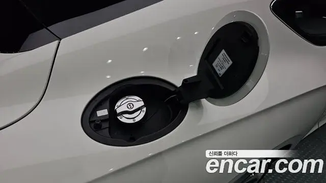 Bentley Continental GT 2023 — Şəkil 37/37