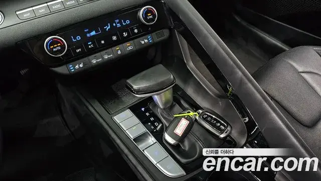 Hyundai Avante 2020 — Фото 9/20