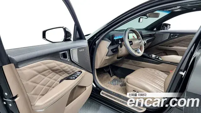 Kia K8 2021 — Photo 10/20