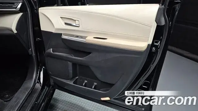 Toyota Sienna 2024 — ფოტო 37/37