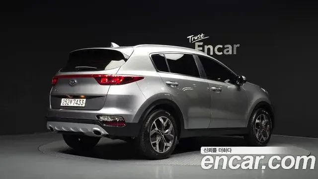 Kia Sportage The Bold 2020 — Фото 2/20