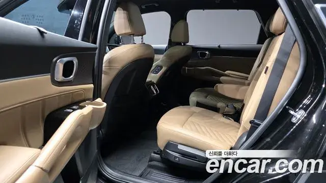 Kia Sorento 2024 — Фото 12/20