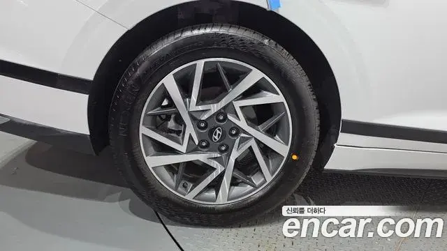 Hyundai Grandeur 2023 — Photo 5/20