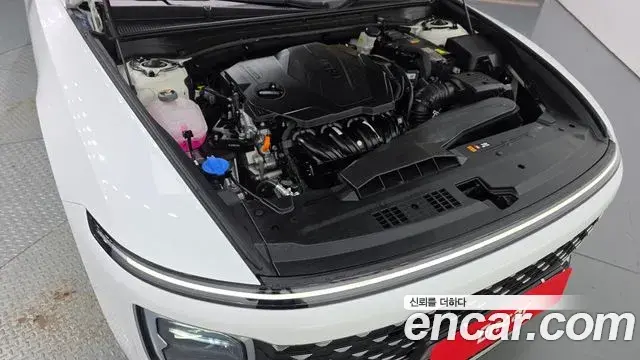 Hyundai Grandeur 2023 — Photo 6/20