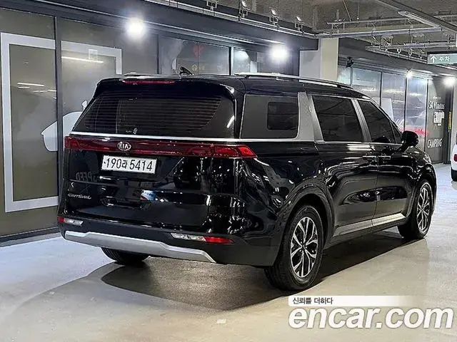 Kia Carnival 2021 — Photo 3/20