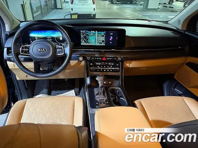 Kia Carnival 2021 — Photo 5/20