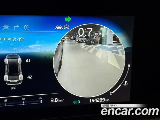 Kia Carnival 2021 — Photo 14/20