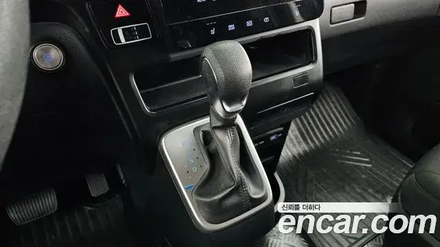 Hyundai Staria 2022 — Şəkil 20/20
