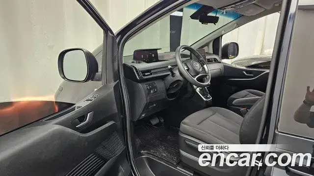 Hyundai Staria 2022 — Şəkil 15/20