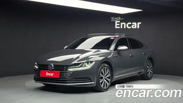 Volkswagen Arteon 2019 — Photo 16/20