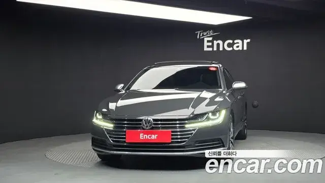 Volkswagen Arteon 2019 — Photo 17/20